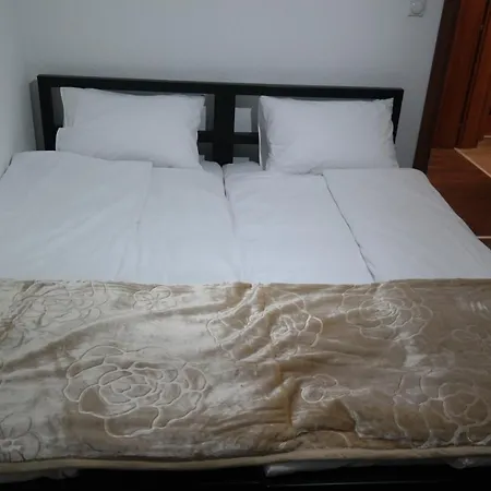 Villa Family Kumanovo Extérieur photo